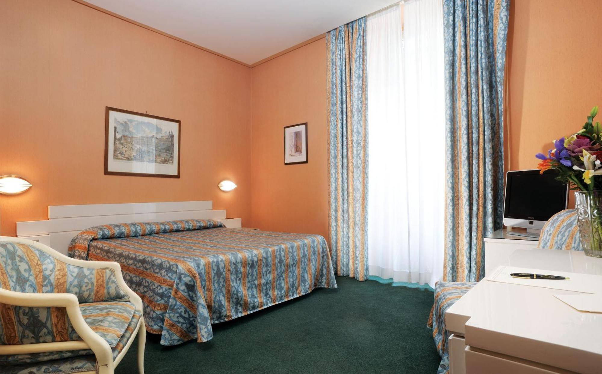 Hotel Patria Rome Luaran gambar