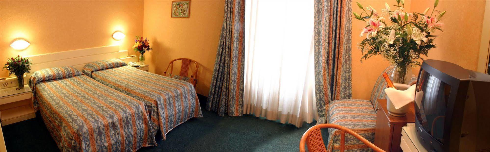 Hotel Patria Rome Luaran gambar